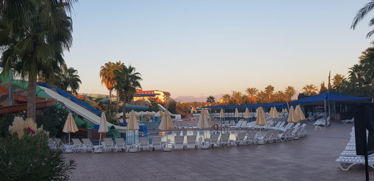 Pool VONRESORT Golden Beach