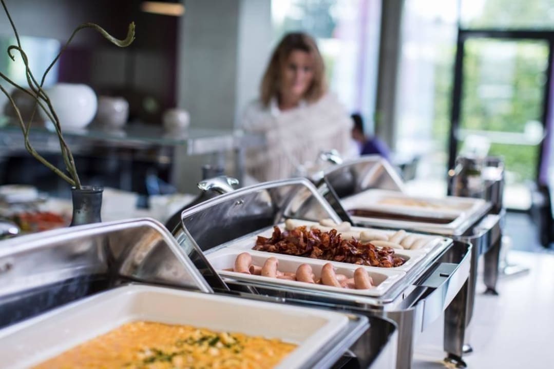 Frühstück PLAZA INN Wien Gasometer