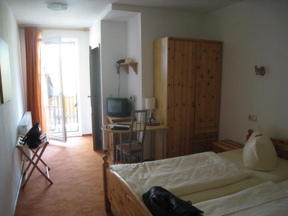 Einfaches DZ, kein Komfortzimmer ca 17qm³ Landhotel Altmühlaue