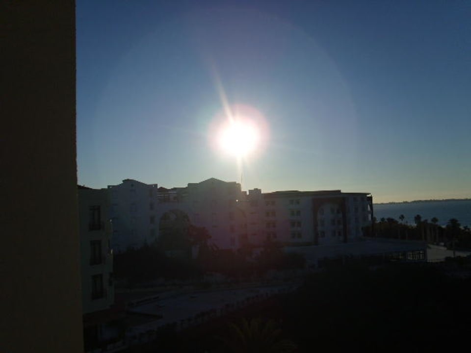 Sonnenaufgang Hotel Miramare Beach