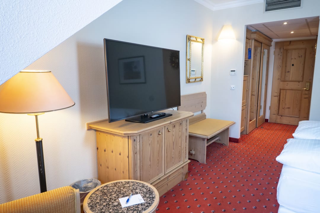 Zimmer Atomis Hotel Munich Airport by Mercure