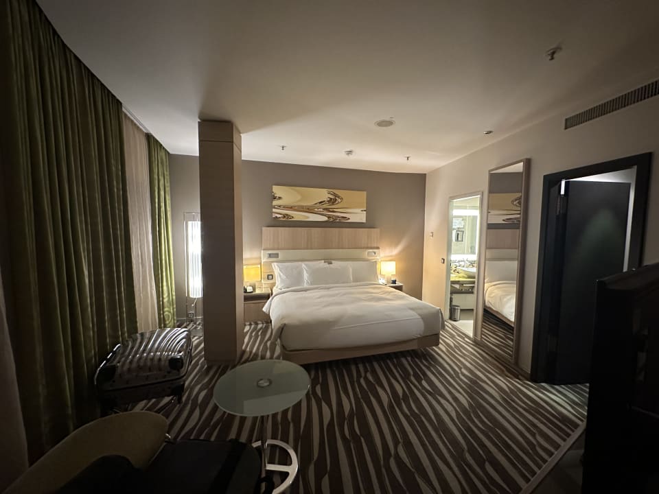 Zimmer Hilton Frankfurt Airport