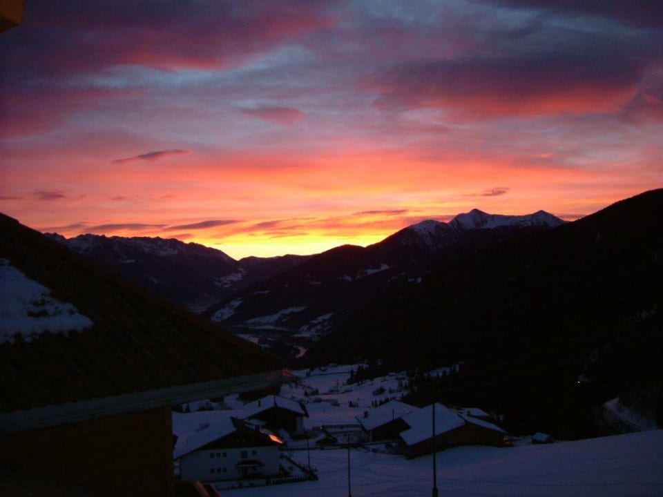 Blick vom Zimmer/Juniorsuite Panorama Resort Taljörgele