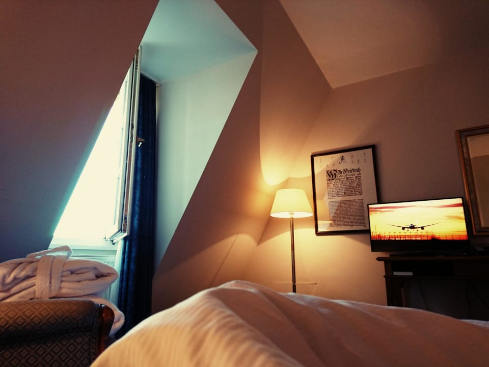 Hotelzimmer (alter Gebäudeteil) Dorint Parkhotel Meissen