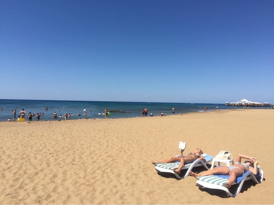 Strand Bella Resort & Spa