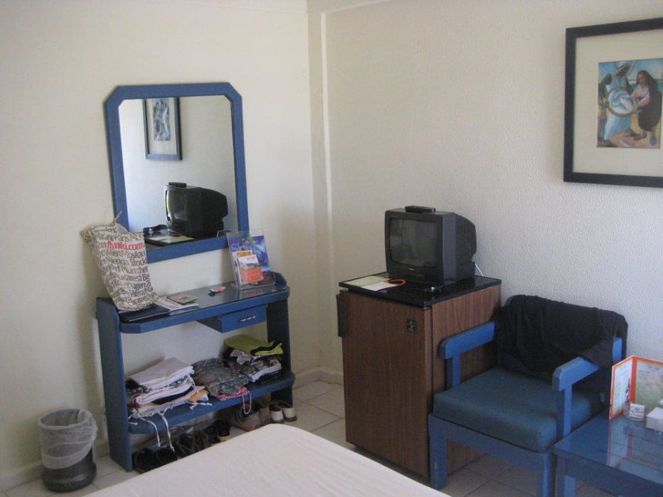 Zimmereinrichtung im Superiorzimmer Eagles Paradise Abu Soma