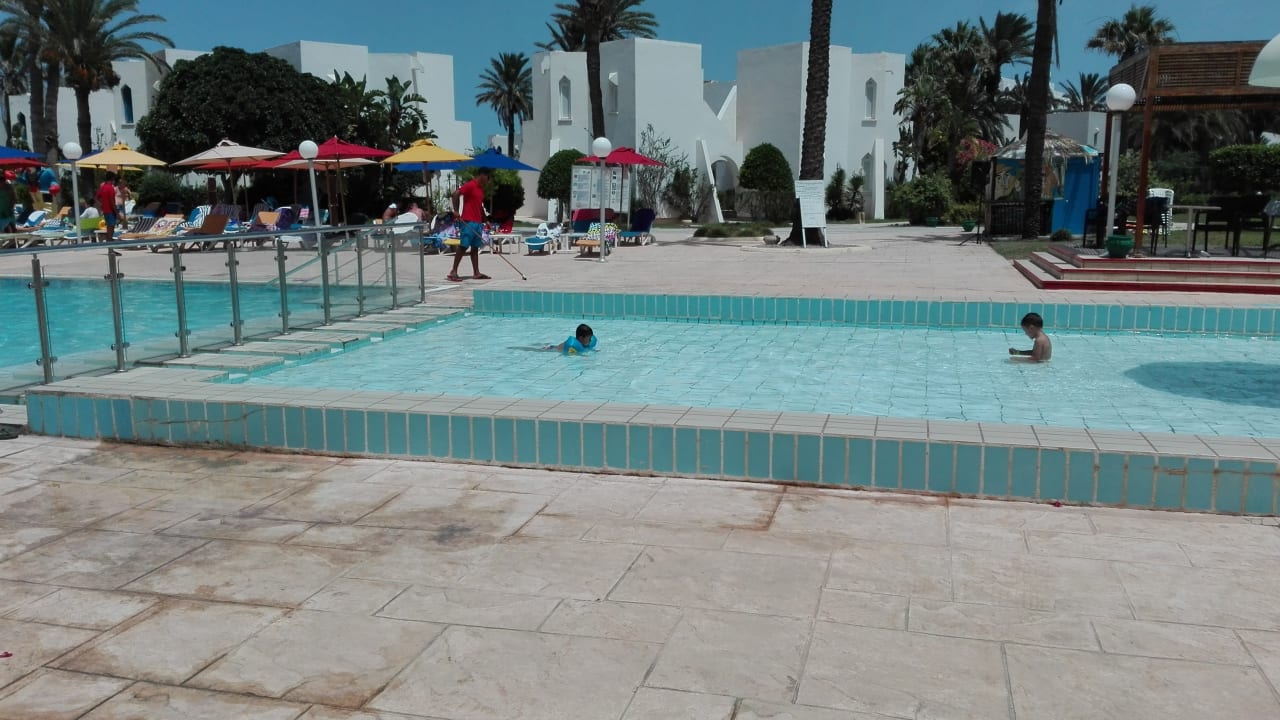 Pool Ruspina Beach Resort