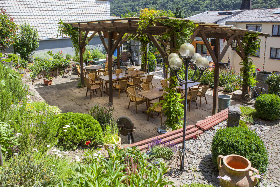 Ausblick Weinhotel Hubertus Garni