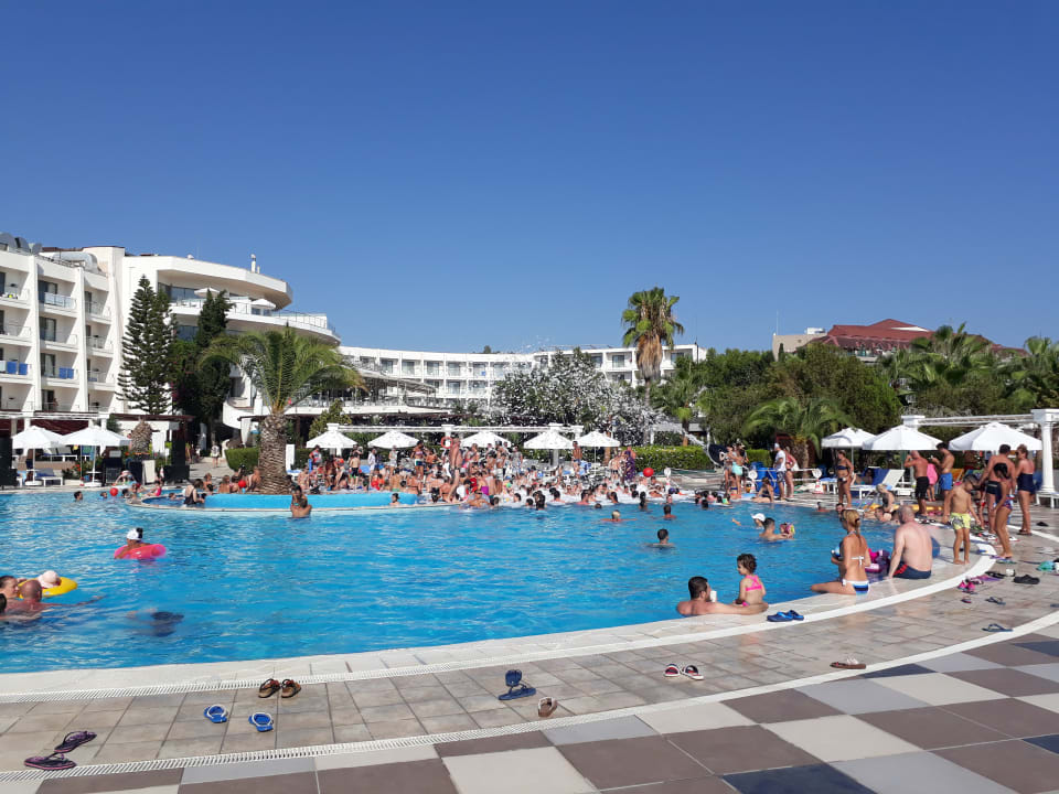 Pool Kaya Side