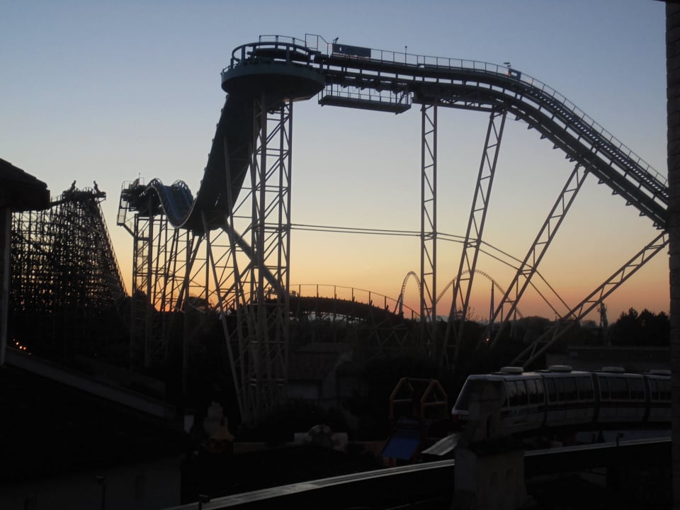 Abendlicher Ausblick aus dem Zimmer 368 Hotel El Andaluz Europa-Park