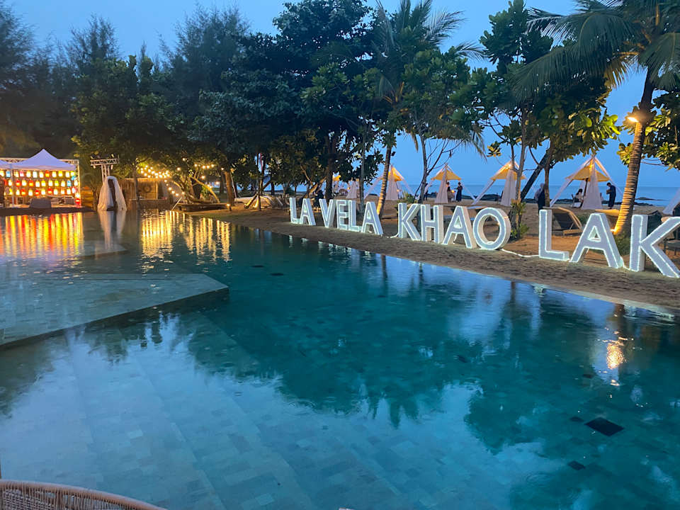 Pool La Vela Khao Lak