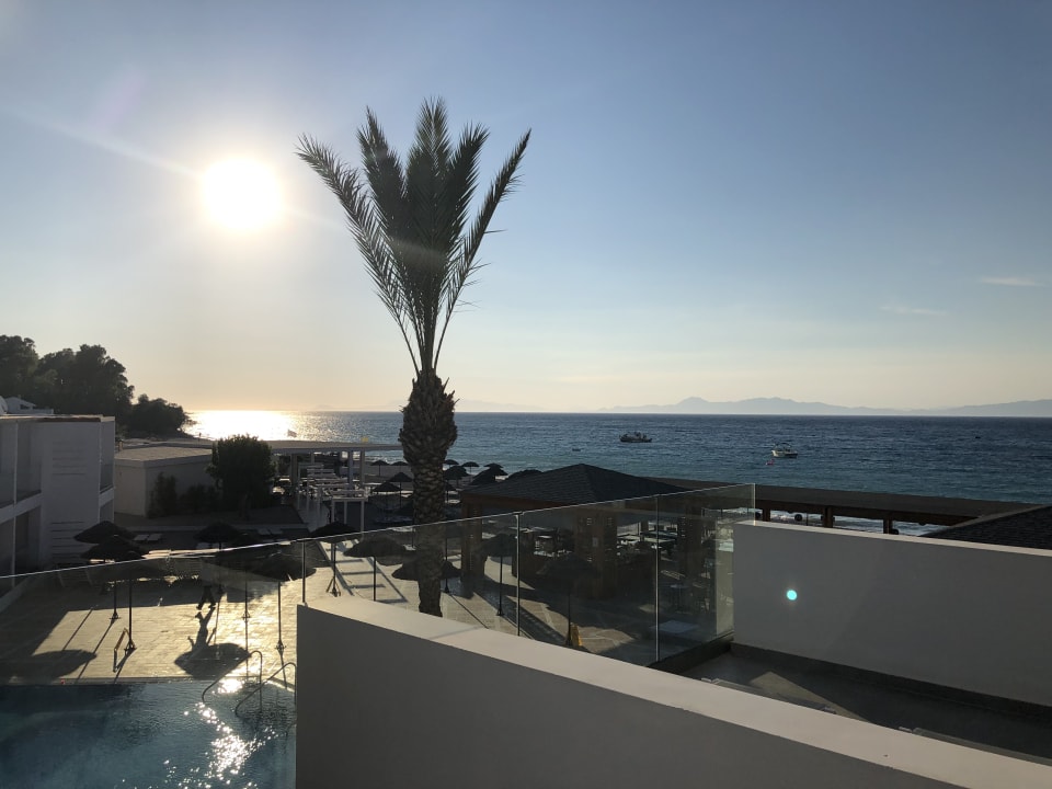 Ausblick Avra Beach Resort Hotel & Bungalows