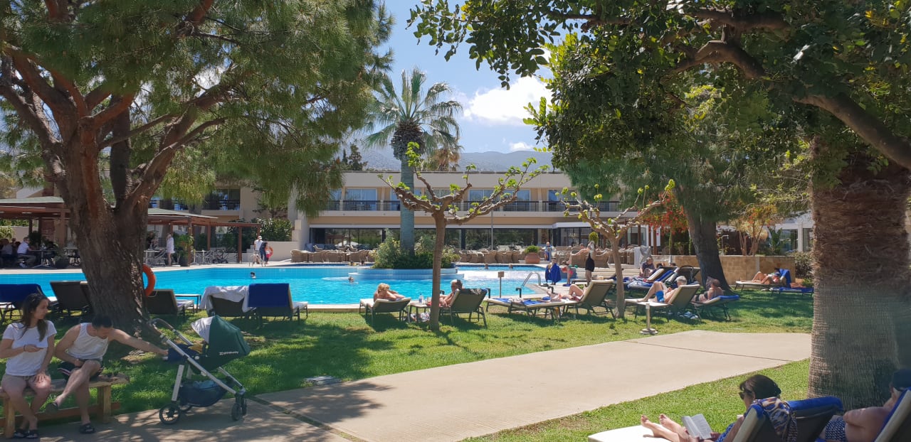 Pool Phãea Cretan Malia