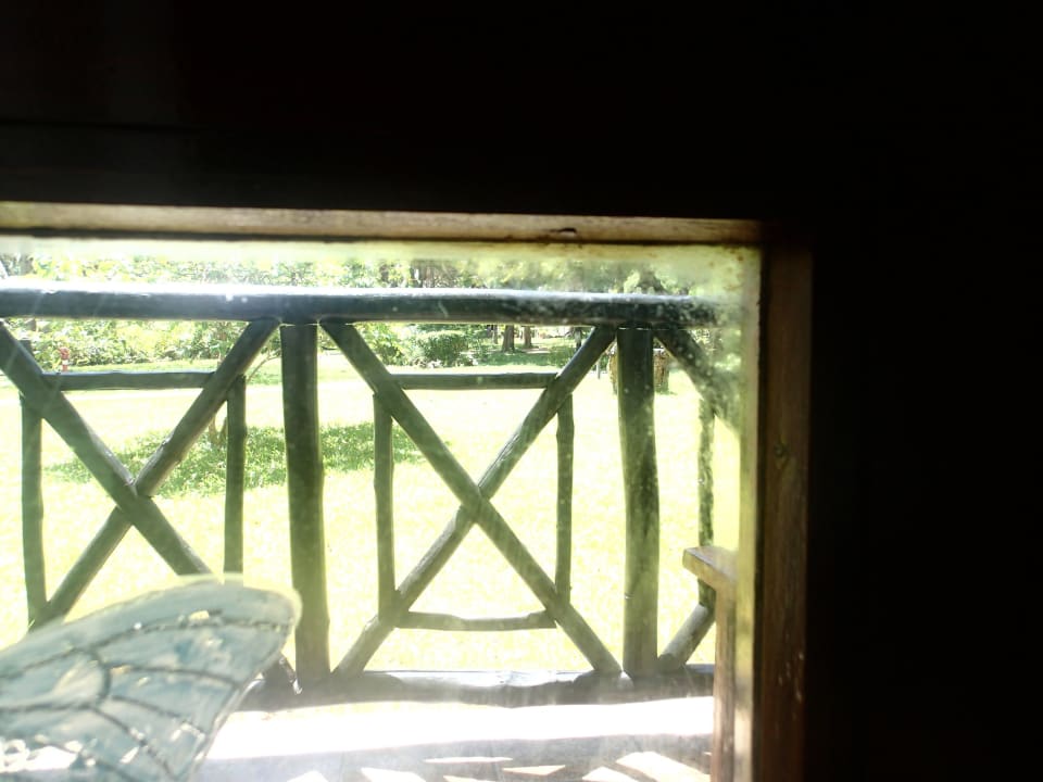Fensterscheibe Hotel Papillon Lagoon Reef