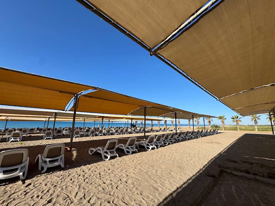 Strand Sunmelia Beach Resort