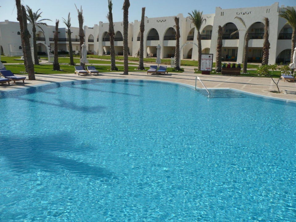 Pool view Hilton Marsa Alam Nubian Resort