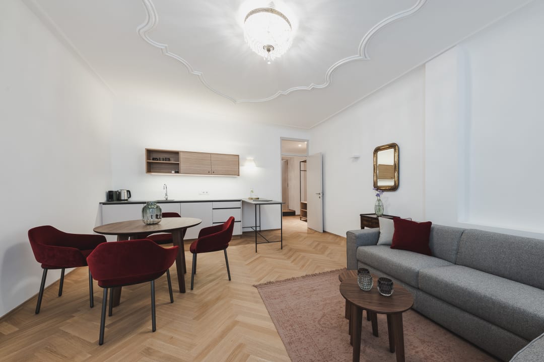 Zimmer Kuntino Suites