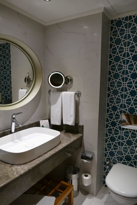 Blick ins Bad PALOMA Perissia