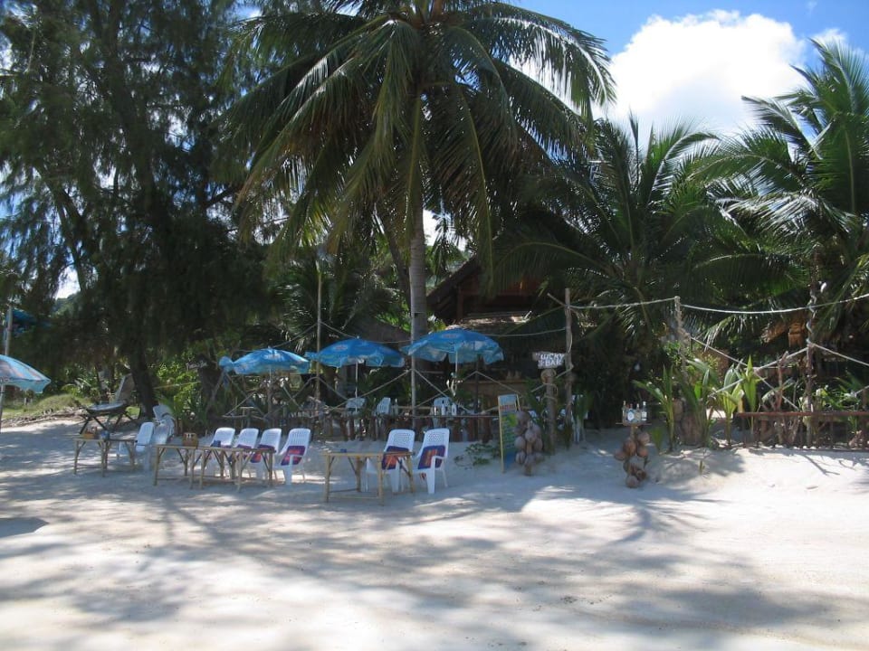 am Strand! im Paradies Long Bay Resort Koh Phangan