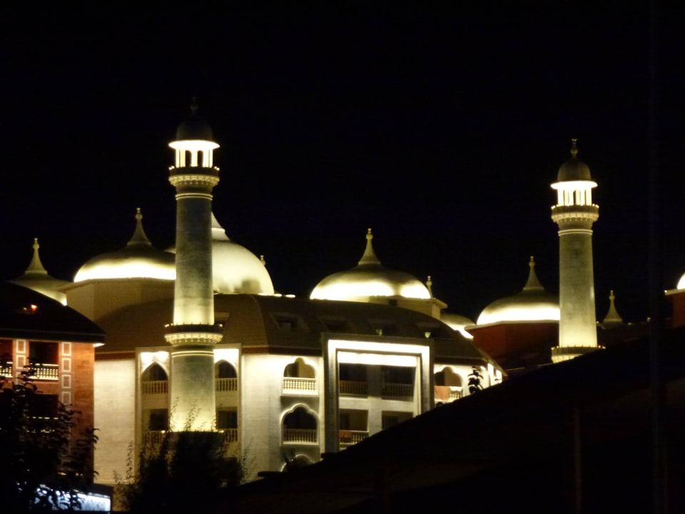 Beleuchtung des Hotels Royal Taj Mahal Hotel