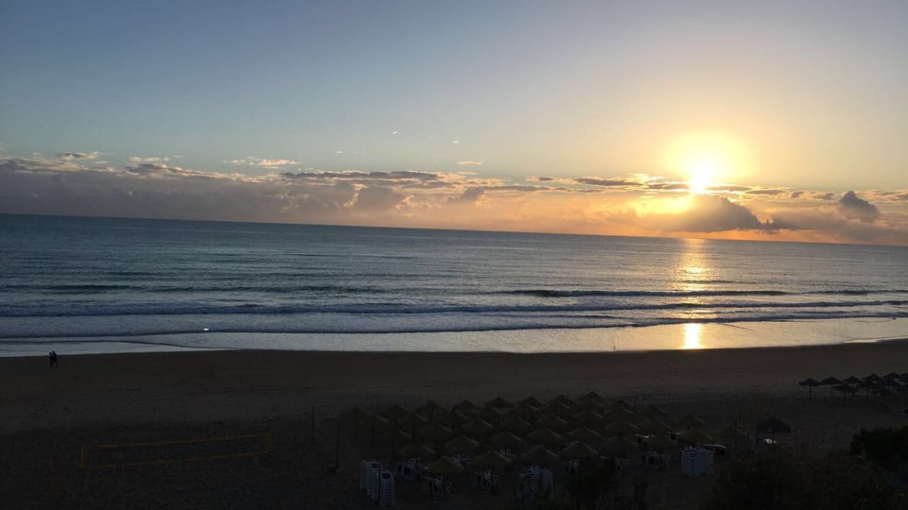 Sonnenuntergang am Schönsten Strand Spaniens Aldiana Club Andalusien
