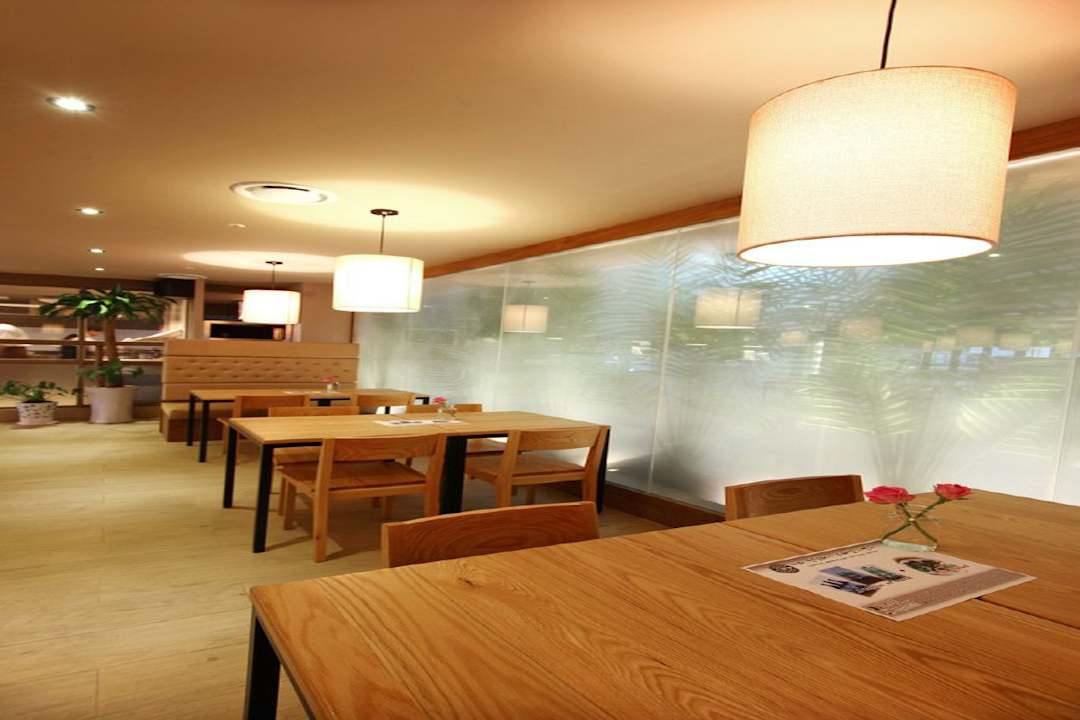 Gastro Sunset Business Hotel