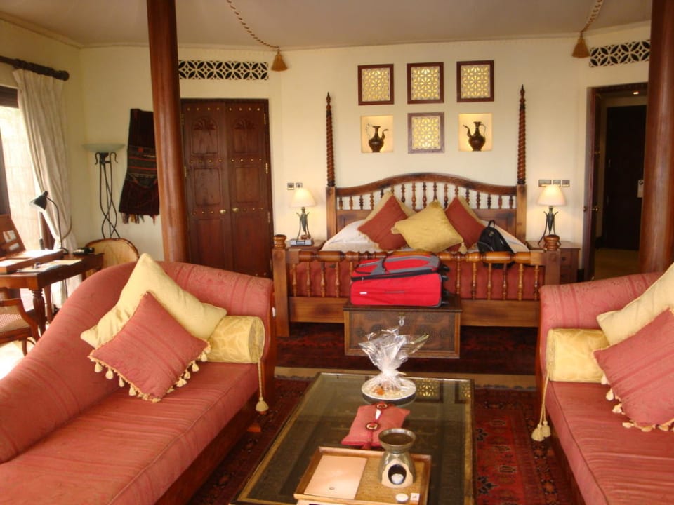 Innenanblick vom Zimmer Al Maha, A Luxury Collection Desert Resort & Spa