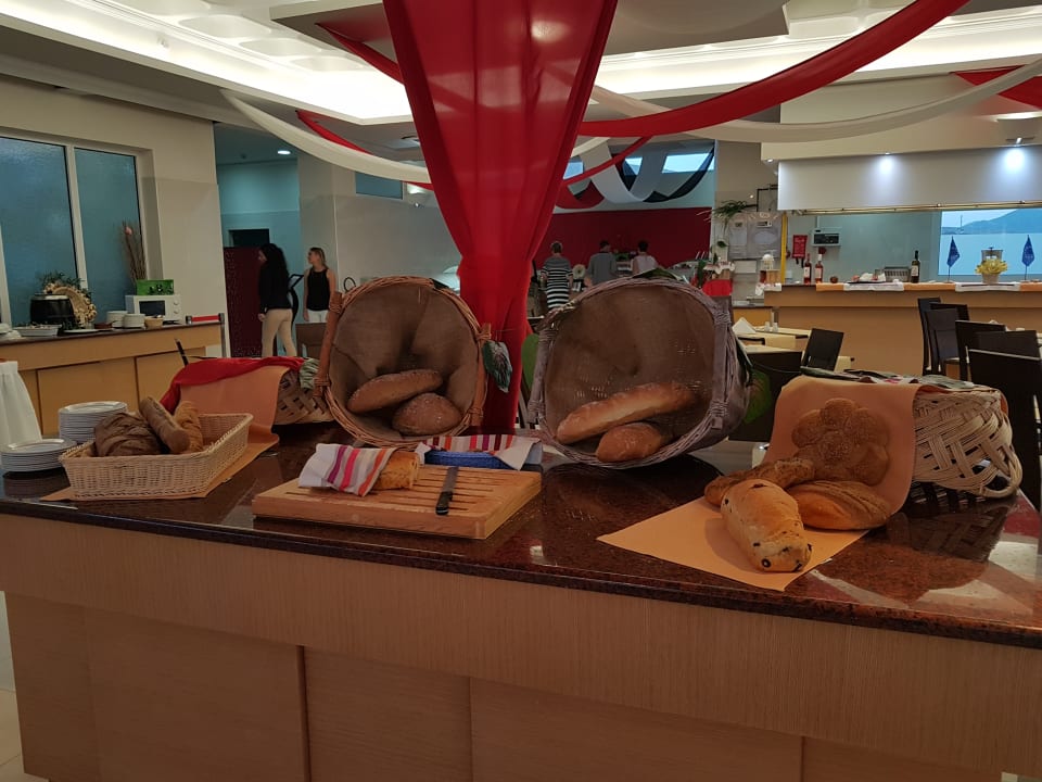 Gastro Grand Blue Beach Hotel