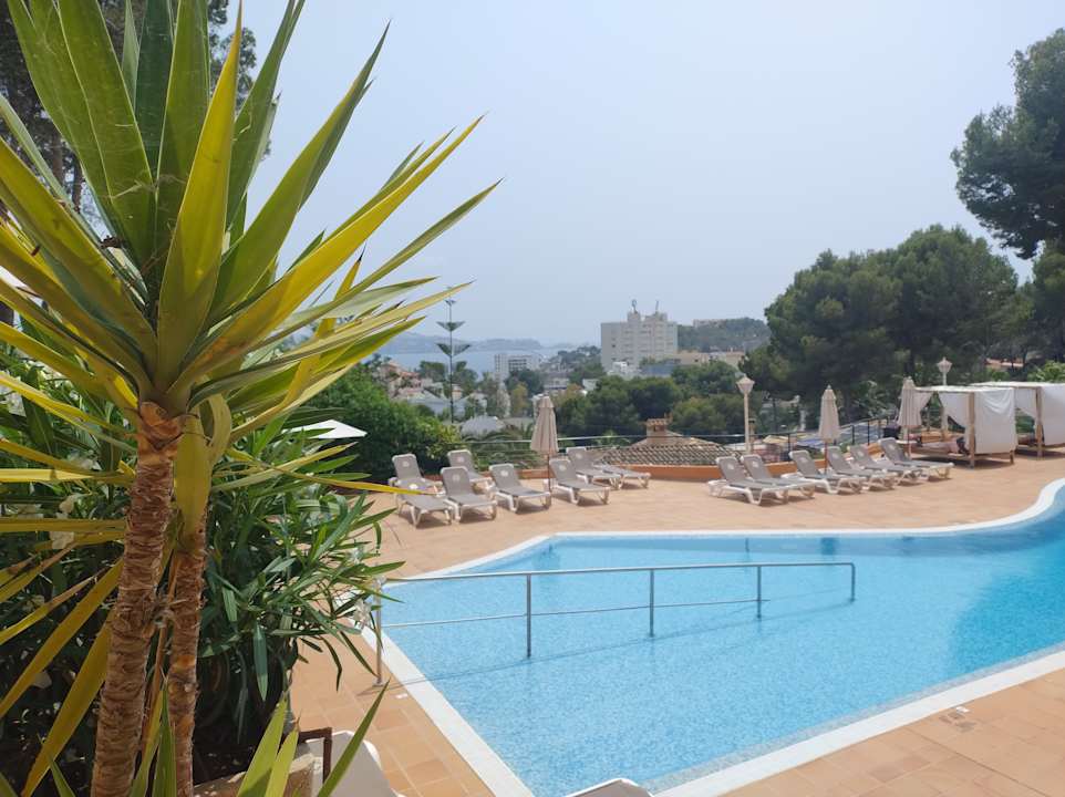 Pool Valentin Grand Park Suite Hotel