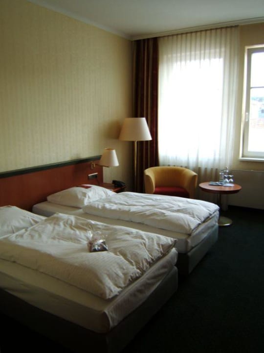 Blick ins Zimmer  Vienna House by Wyndham Thüringer Hof Eisenach