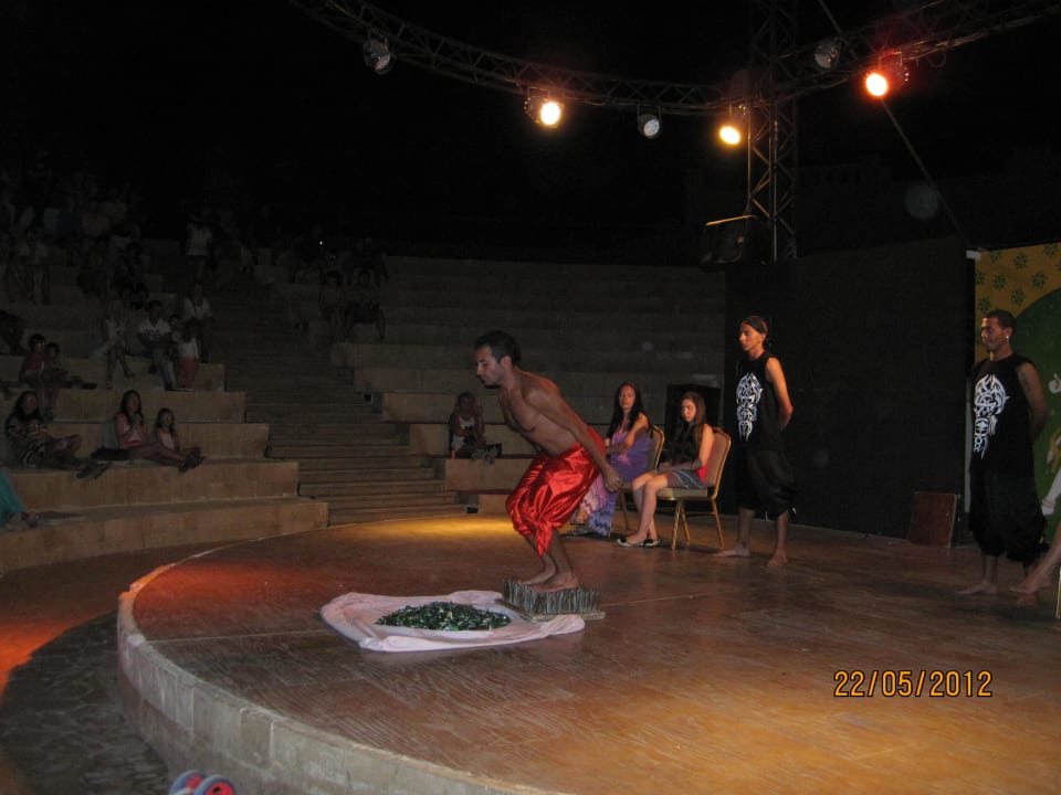 А вам слабо Rehana Royal Beach Resort Aqua Park & Spa