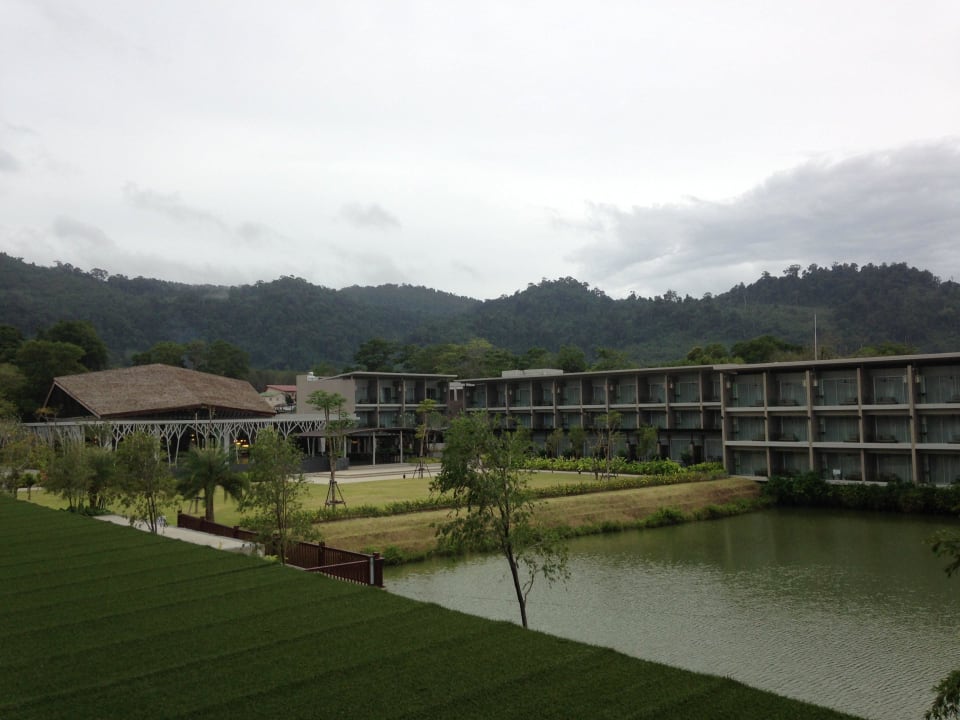 Ausblick vom Balkon The Sands Khao Lak by Katathani