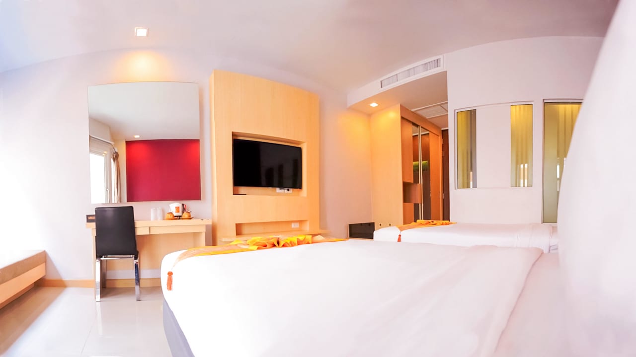 Superior Twin Hotel Andatel Grandé Patong Phuket