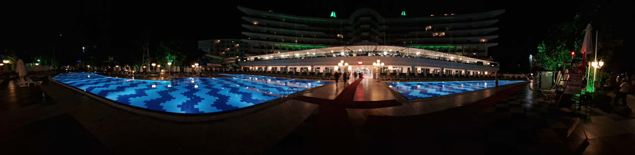 Außenansicht Botanik Hotel & Resort