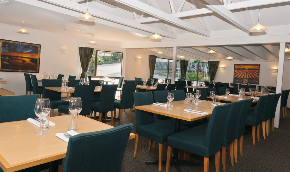 Restaurant Hotel Scenic Suites Queenstown