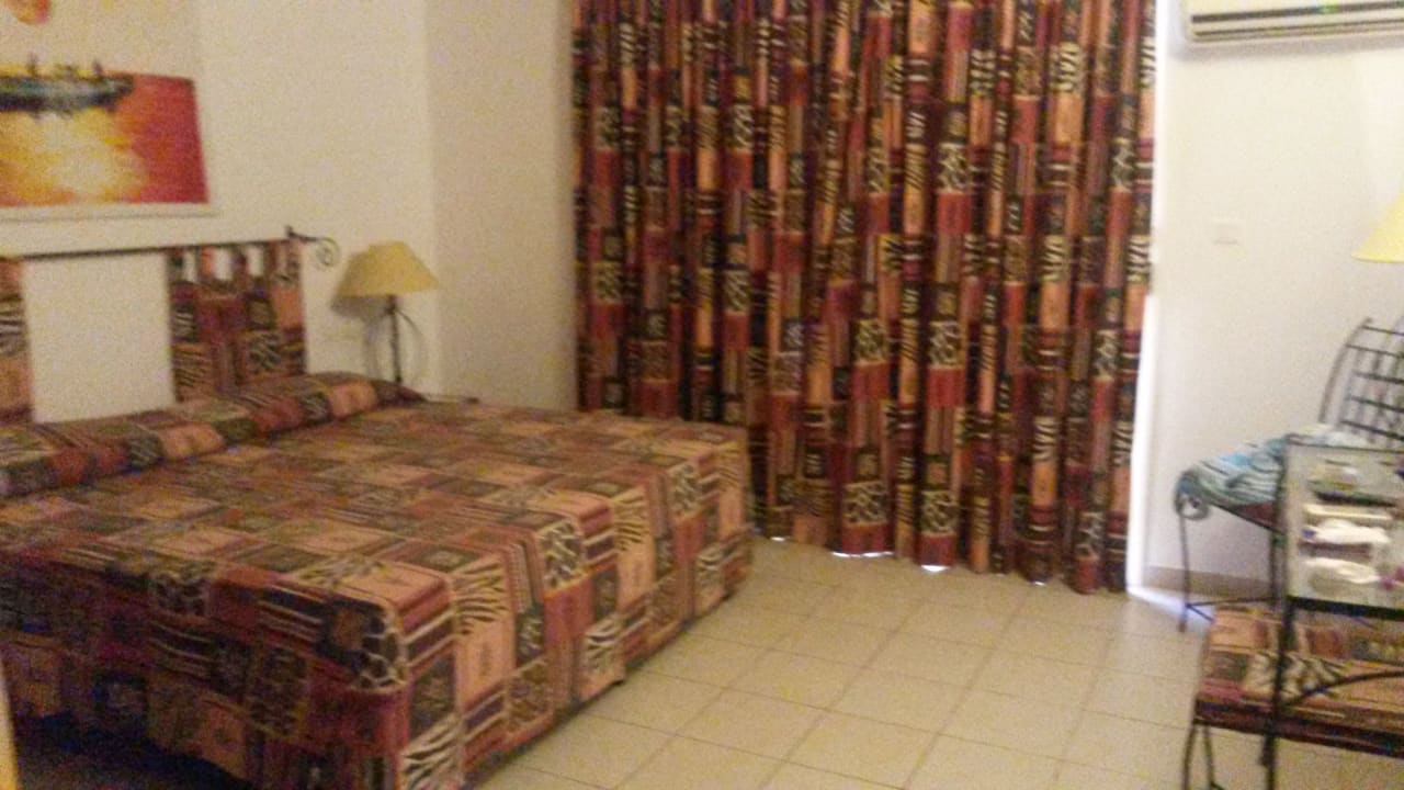 Zimmer Le Saly Hotel