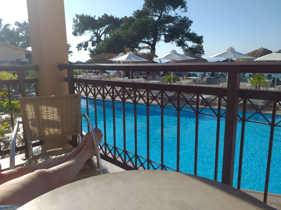 Pool Hotel Mediterranean