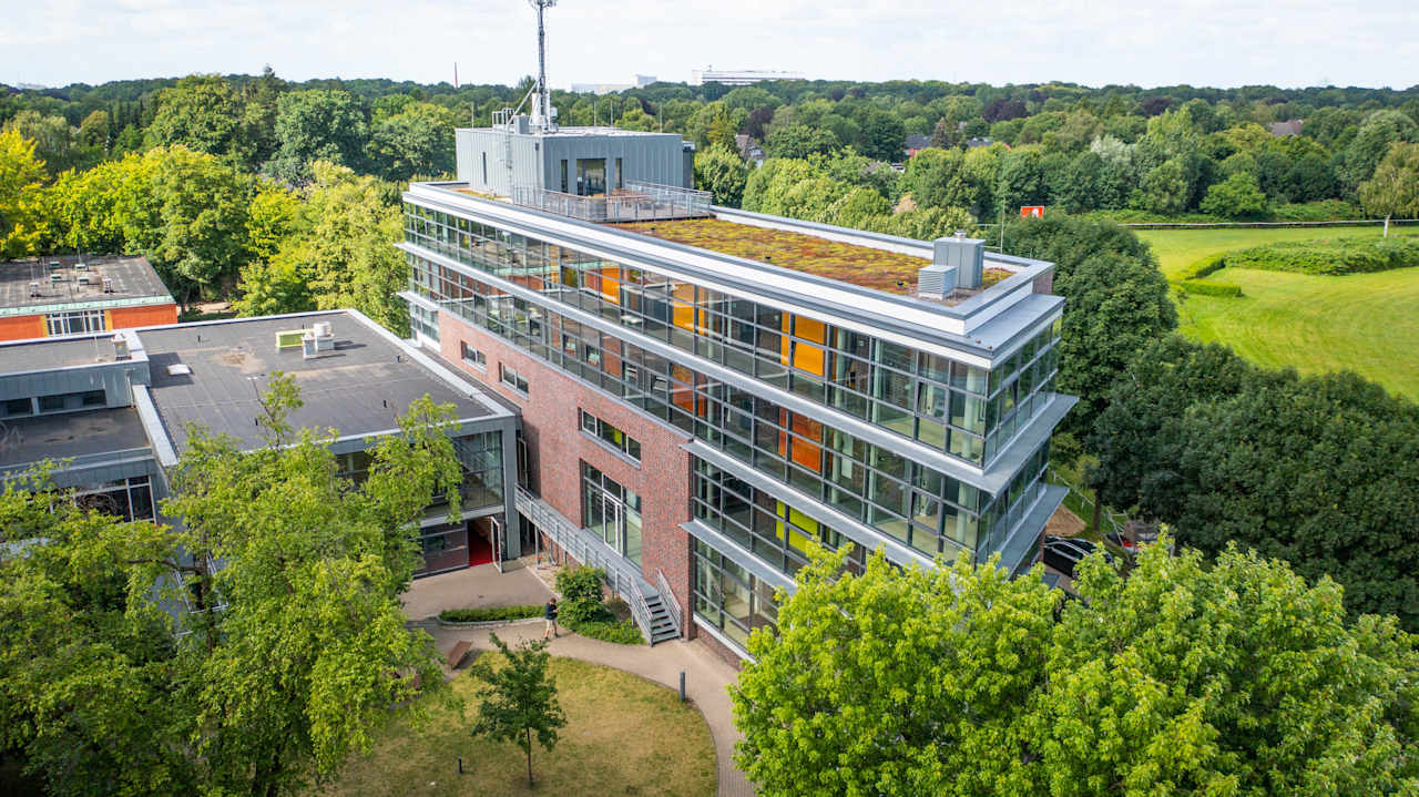 Außenansicht Jugendherberge Hamburg Horner Rennbahn