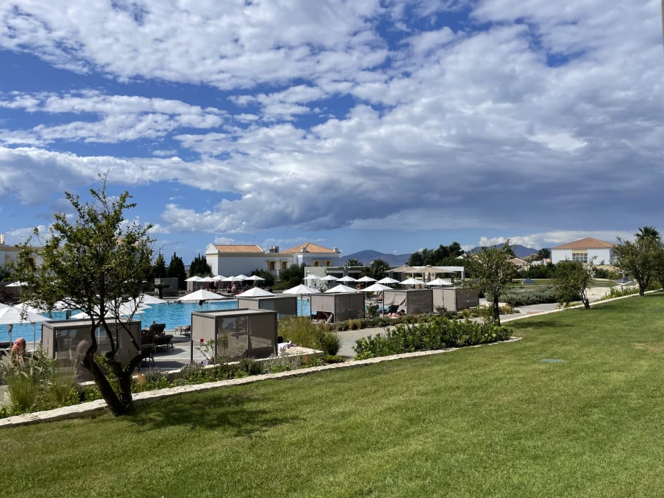 Gartenanlage Neptune Luxury Resort