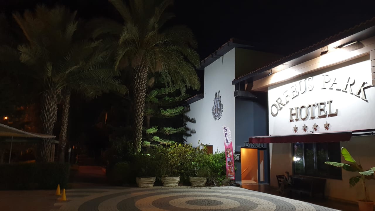 Außenansicht Hotel Orfeus Park