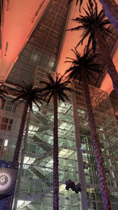 Lobby Hilton Munich Airport