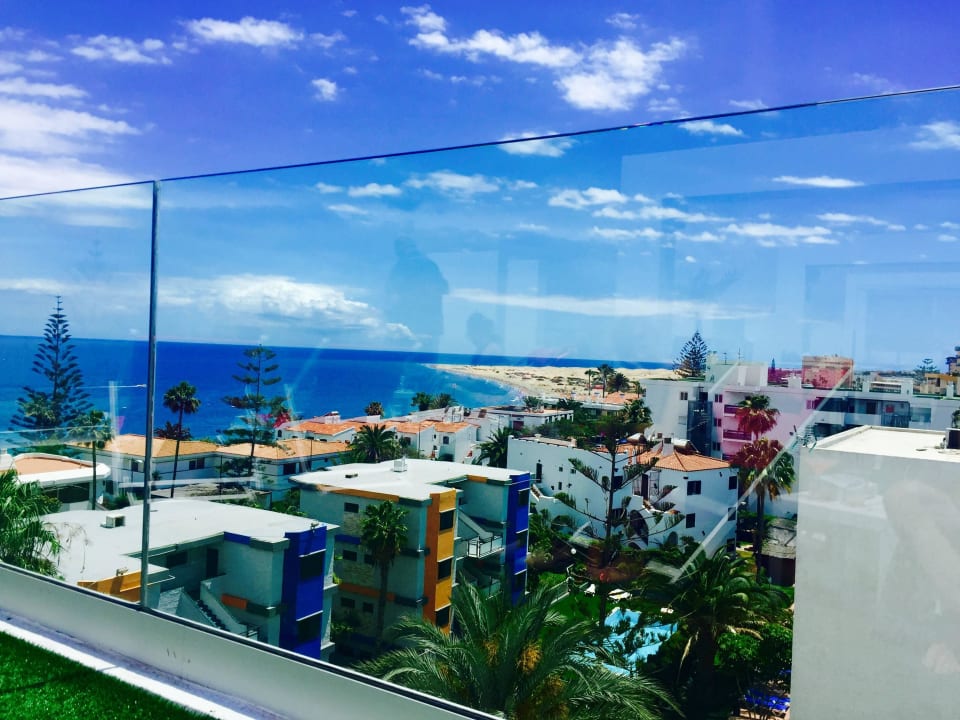 Blick von der Dachterrasse LABRANDA Marieta - Adults only