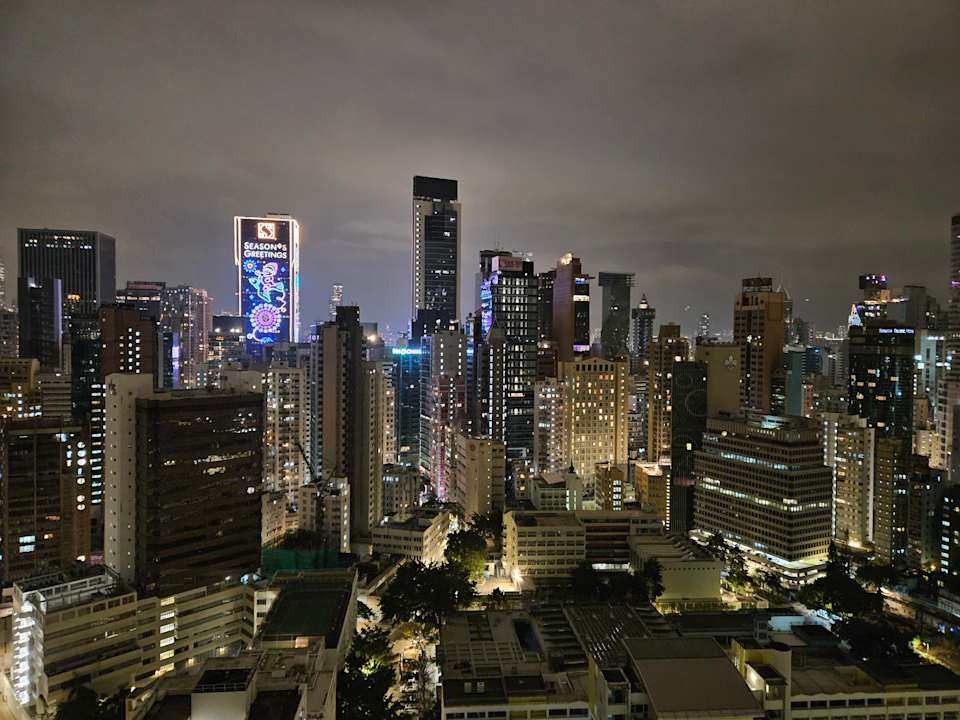 Außenansicht The Emperor Hotel