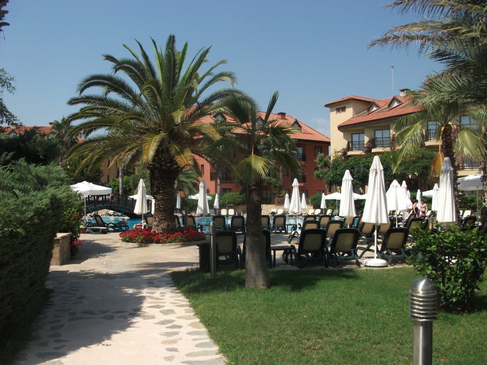 ''ruhiger'' Pool Alba Resort Hotel