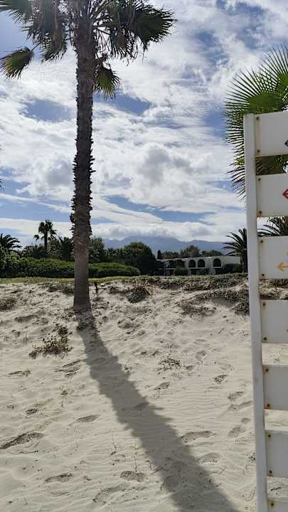 Strand Caravia Beach Hotel
