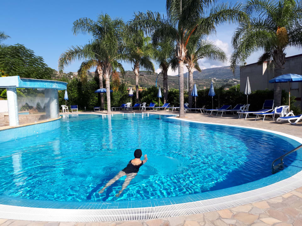 Pool Residence Hotel La Taverna