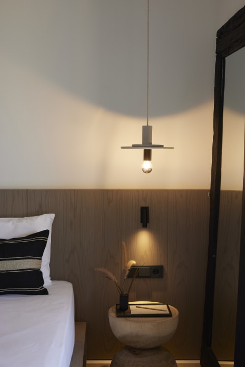 Zimmer Cove Paros