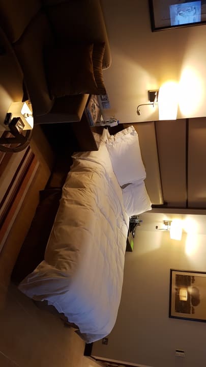 Zimmer Khalidiya Palace Rayhaan by Rotana