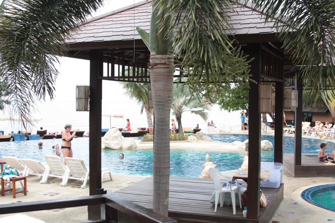 Blick vom Bungalow zum Pool Kacha Resort & Spa, Koh Chang