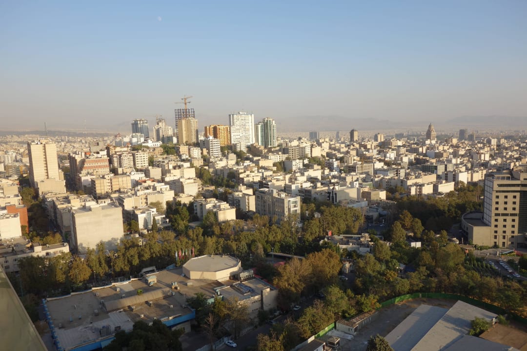 Ausblick von oben Parsian Esteghlal West Tower Hotel